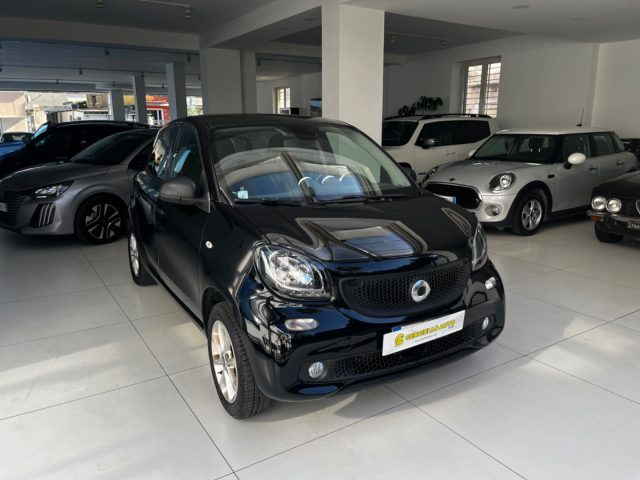 SMART ForFour 70 1.0 twinamic Youngster da ?179,00 mensili Immagine 2