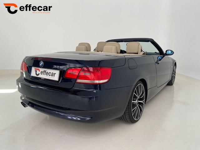 BMW 325 i cat Cabrio Attiva Immagine 4