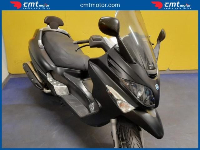 PIAGGIO Xevo 400 Garantito e Finanziabile Immagine 1