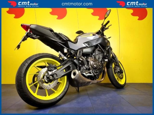 YAMAHA MT-07 Garantita e Finanziabile Immagine 3