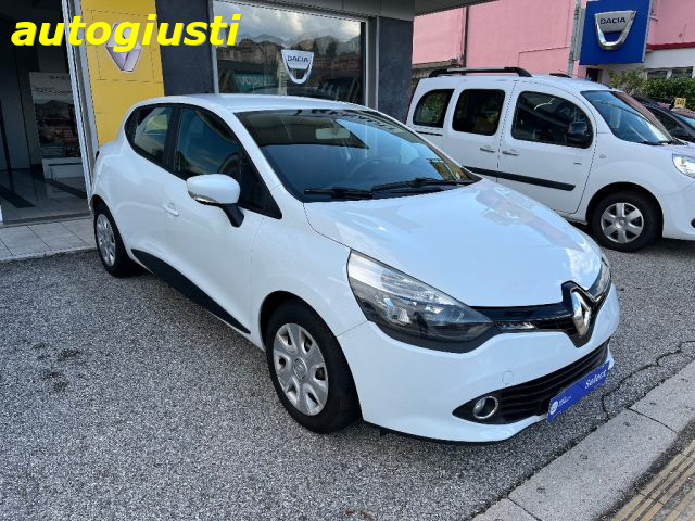 RENAULT Clio 1.5 dCi 8V 75CV 5 porte Live   PER NEOPATENTATI Immagine 1