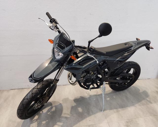 BETAMOTOR RR 50 MOTARD 2T X Immagine 1