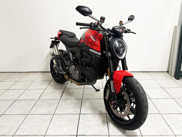 DUCATI Monster 937 Rosso Depotenziato A2 Immagine 4