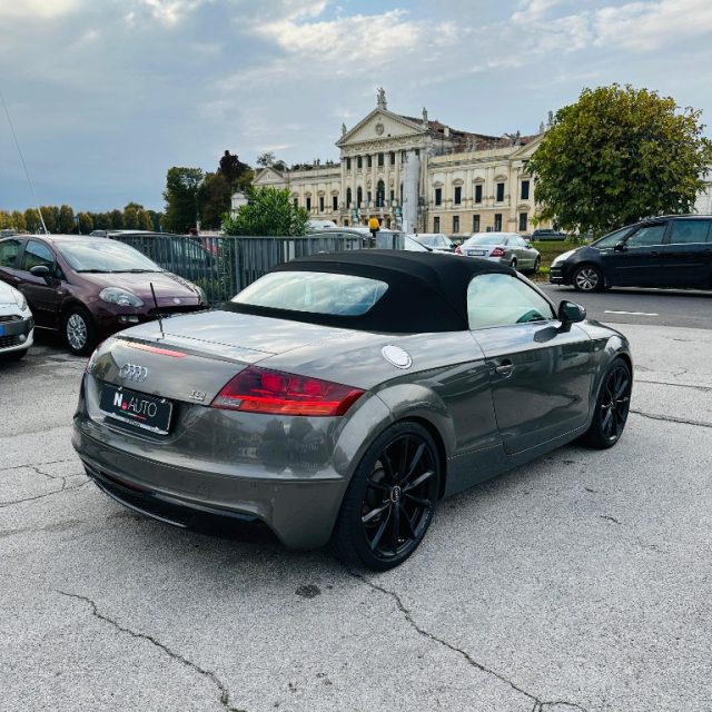 AUDI TT Roadster 2.0 TDI quattro Advanced plus Immagine 1