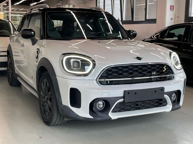 MINI Mini Cooper SE 'ALL4' Countryman ALL4 Immagine 2