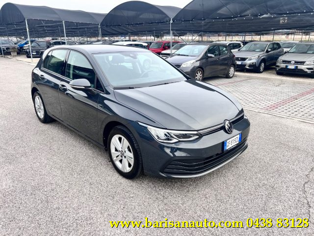 VOLKSWAGEN Golf 1.0 eTSI EVO DSG Life Hybrid Immagine 1