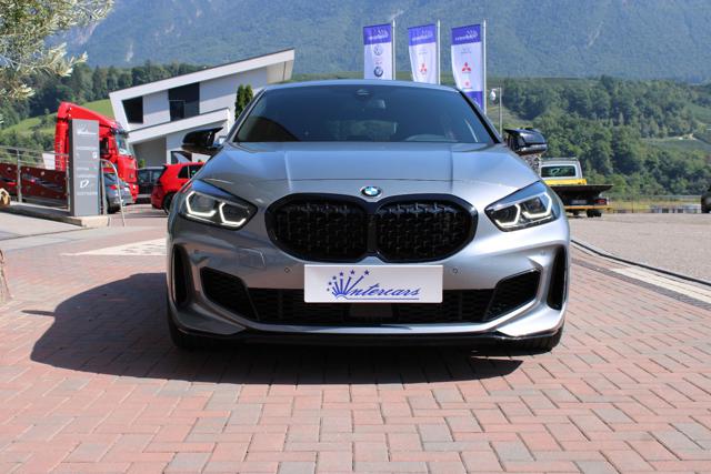 BMW M135 i xDrive M Performance-SEDILI M Immagine 2