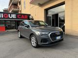 AUDI Q3 35 TDI S tronic Business Advanced