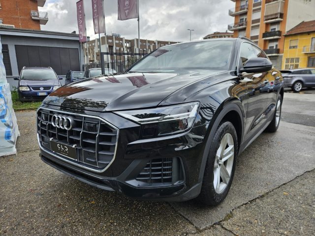 AUDI Q8 55 TFSI quattro tiptronic Sport Immagine 1