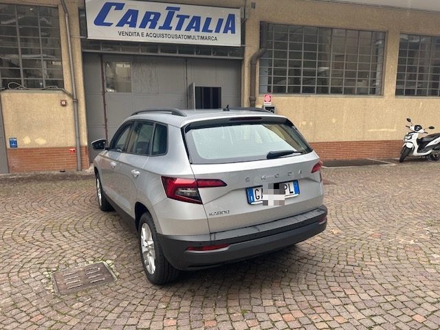 SKODA Karoq 1.6 TDI SCR DSG Executive Immagine 3