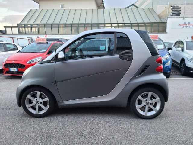 SMART ForTwo 1000 52 kW coupé passion Immagine 3