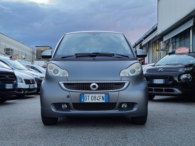 SMART ForTwo 1000 52 kW coupé passion Immagine 1