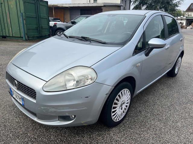 FIAT Grande Punto 1.2  127,723km Neopatentati Bellissima Immagine 0