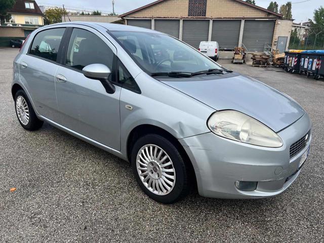 FIAT Grande Punto 1.2  127,723km Neopatentati Bellissima Immagine 3