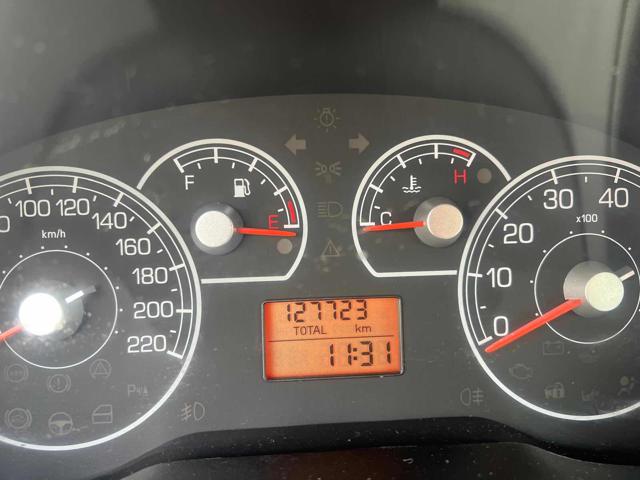 FIAT Grande Punto 1.2  127,723km Neopatentati Bellissima Immagine 2