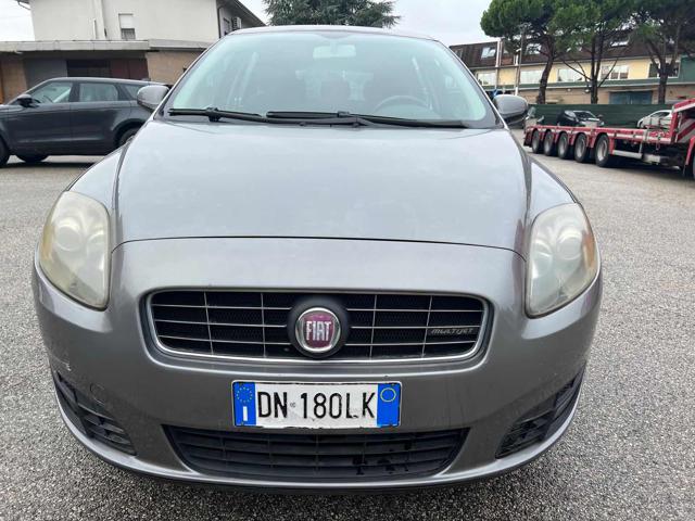 FIAT Croma 1.9 Multijet Active Immagine 0