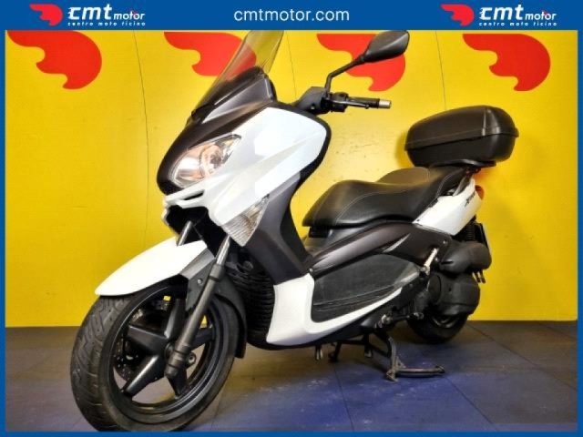 YAMAHA X-Max 125 Garantito e Finanziabile Immagine 1