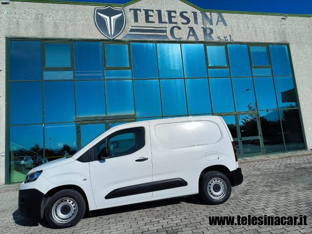 CITROEN Berlingo 1.5 BlueHDi 100CV 3 posti Immagine 4