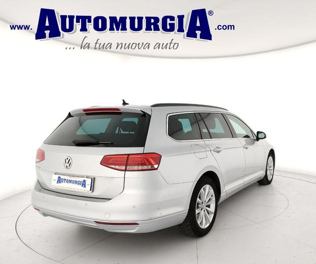 VOLKSWAGEN Passat Variant 2.0 TDI DSG Business BlueMotion Tech Immagine 3