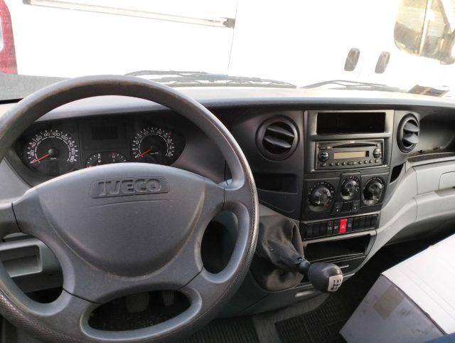 IVECO Daily 35C12 Cassone Telonato Immagine 4