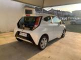 TOYOTA Aygo 1.0 VVT-i 69 CV 3 porte x-play OK NEOPATENTATI