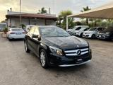 MERCEDES-BENZ GLA 200 d Automatic 4Matic Sport *NEOPATENTATI