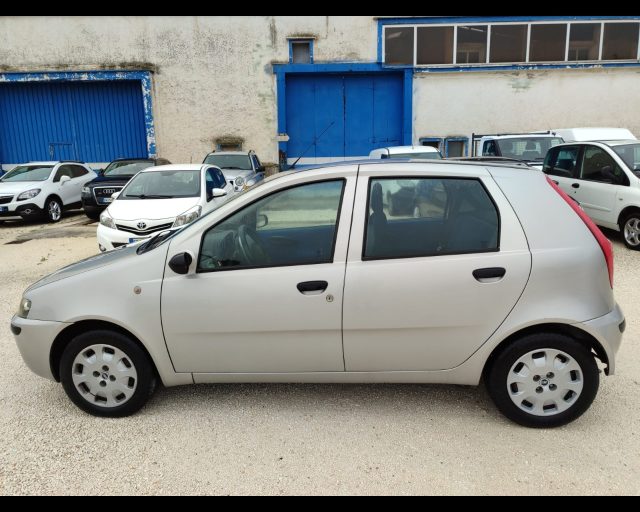 FIAT Punto 1.2i cat 5 porte ELX Immagine 2