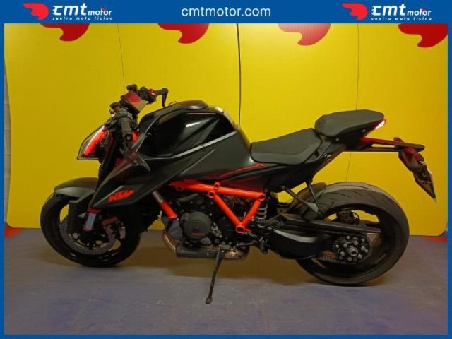 KTM 1290 Super Duke R Garantita e Finanziabile Immagine 2