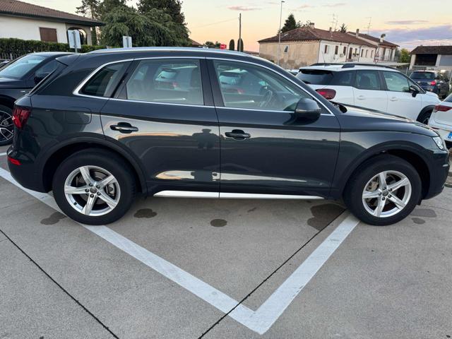 AUDI Q5 2.0 TDI 190 CV quattro S tronic Business Immagine 2