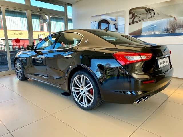 MASERATI Ghibli 3.0 V6 Diesel 250 CV my19 Immagine 4