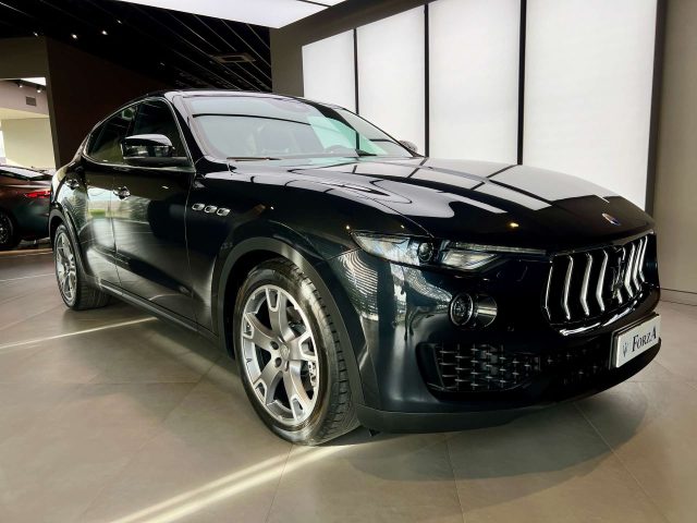 MASERATI Levante 3.0 V6 250cv auto my19 Immagine 2