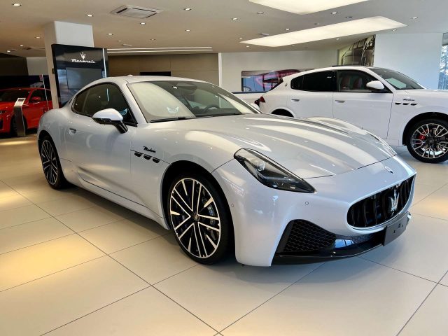 MASERATI GranTurismo Modena 3.0 V6 490 Cv Immagine 2