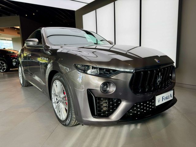 MASERATI Levante 3.0 V6 GranSport 250cv , Tetto apr. panoramico Immagine 2