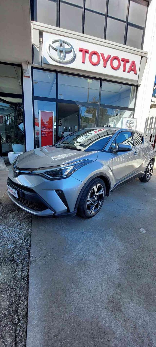 TOYOTA C-HR 1.8 Hybrid E-CVT Trend Immagine 0