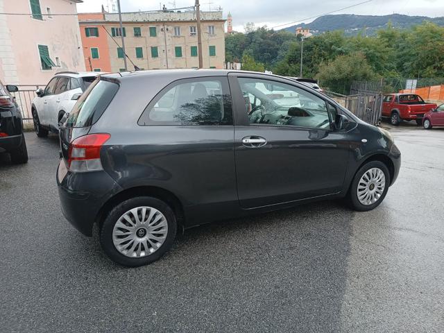 TOYOTA Yaris 1.0 3 porte Sol - NEOPATENTATI Immagine 4