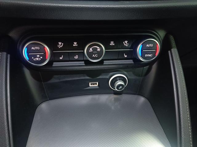 ALFA ROMEO Stelvio 2.2 Turbodiesel 210 CV AT8 Q4 Veloce MY20 Immagine 4