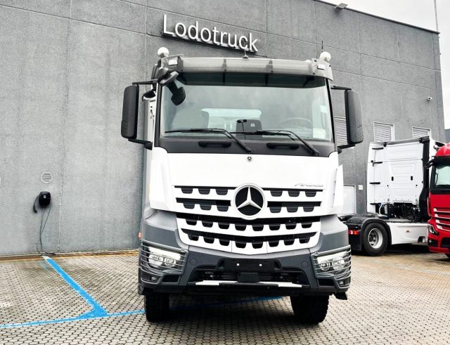 MERCEDES-BENZ AROCS 4151 K 8X4 Cantoni Immagine 1