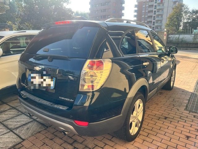 CHEVROLET Captiva 2.2 VCDi 184CV aut. 4WD LTZ 7 POSTI Immagine 3