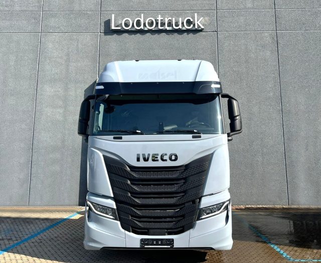 IVECO Stralis S-Way 440 Immagine 1