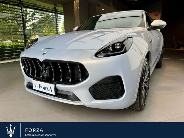 MASERATI Grecale 2.0 mhev GT 250cv , Nerissimo pack , ADAS L1 Immagine 0