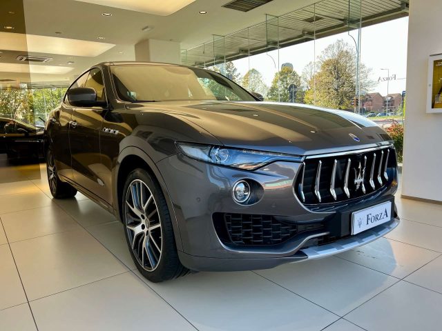 MASERATI Levante 3.0 V6 275cv auto Immagine 2