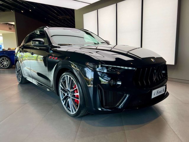 MASERATI Levante 3.8 V8 Trofeo 580cv auto Immagine 2