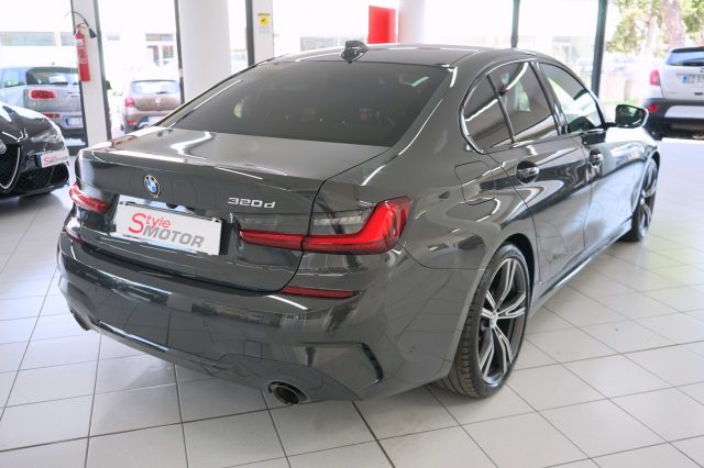 BMW 320 d MHEV M SPORT MSPORT M-SPORT UFFICIALE ITALIA Immagine 2