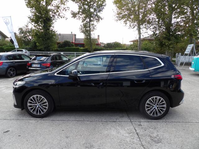 BMW 218 d Active Tourer Luxury Immagine 1