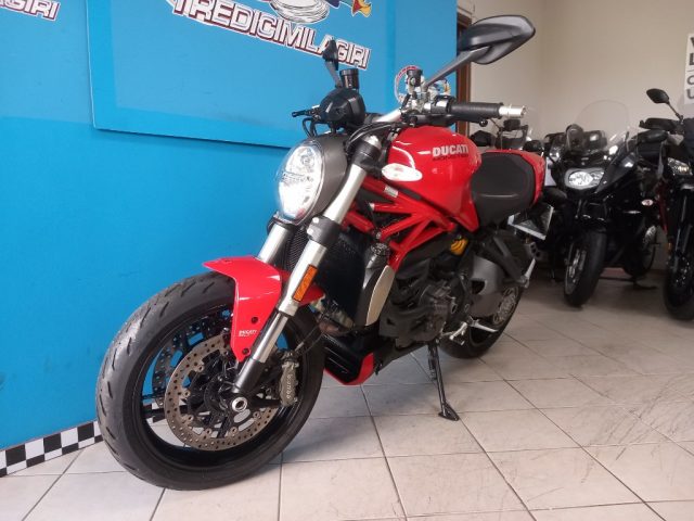 DUCATI Monster 1200 Garantita e Finanziabile Immagine 4