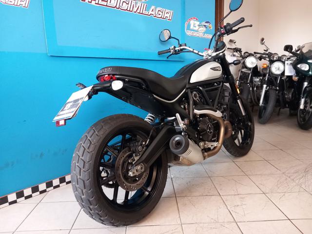 DUCATI Scrambler 800 DARK ABS GARANTITA E FINANZIABILE Immagine 2