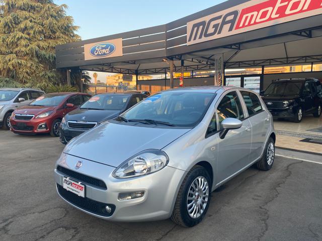 FIAT Punto 1.3 MJT II S&S 95 CV 5 porte Street Immagine 0