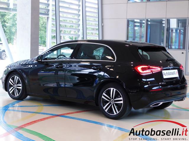 MERCEDES-BENZ A 180 D SPORT AUTOMATICA 8G-DCT - TECH PACK Immagine 3