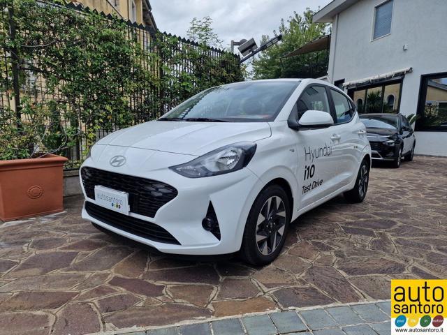 HYUNDAI i10 1.0 MPI AT Connectline Immagine 0