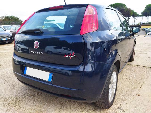 FIAT Punto 1.3d 75cv CLIMA STEREO Immagine 2